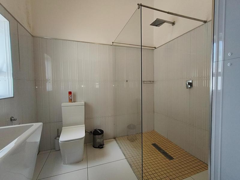 To Let Commercial Property for Rent in Mthata Eastern Cape